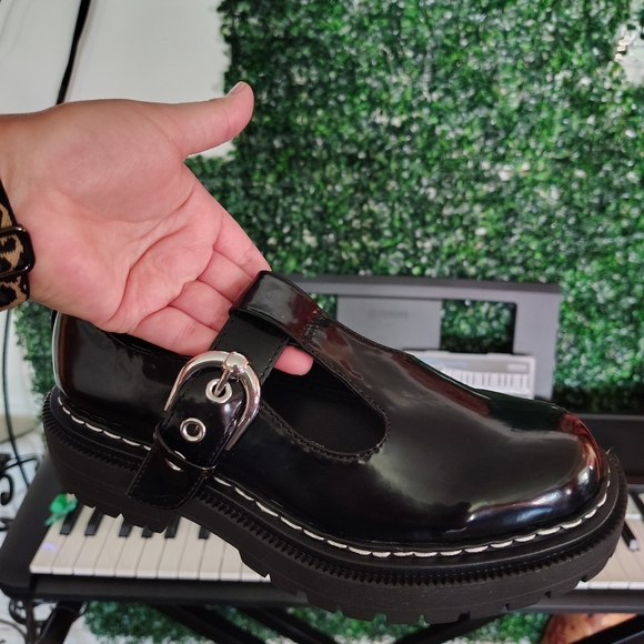 SOLD - Picture 3 of 4